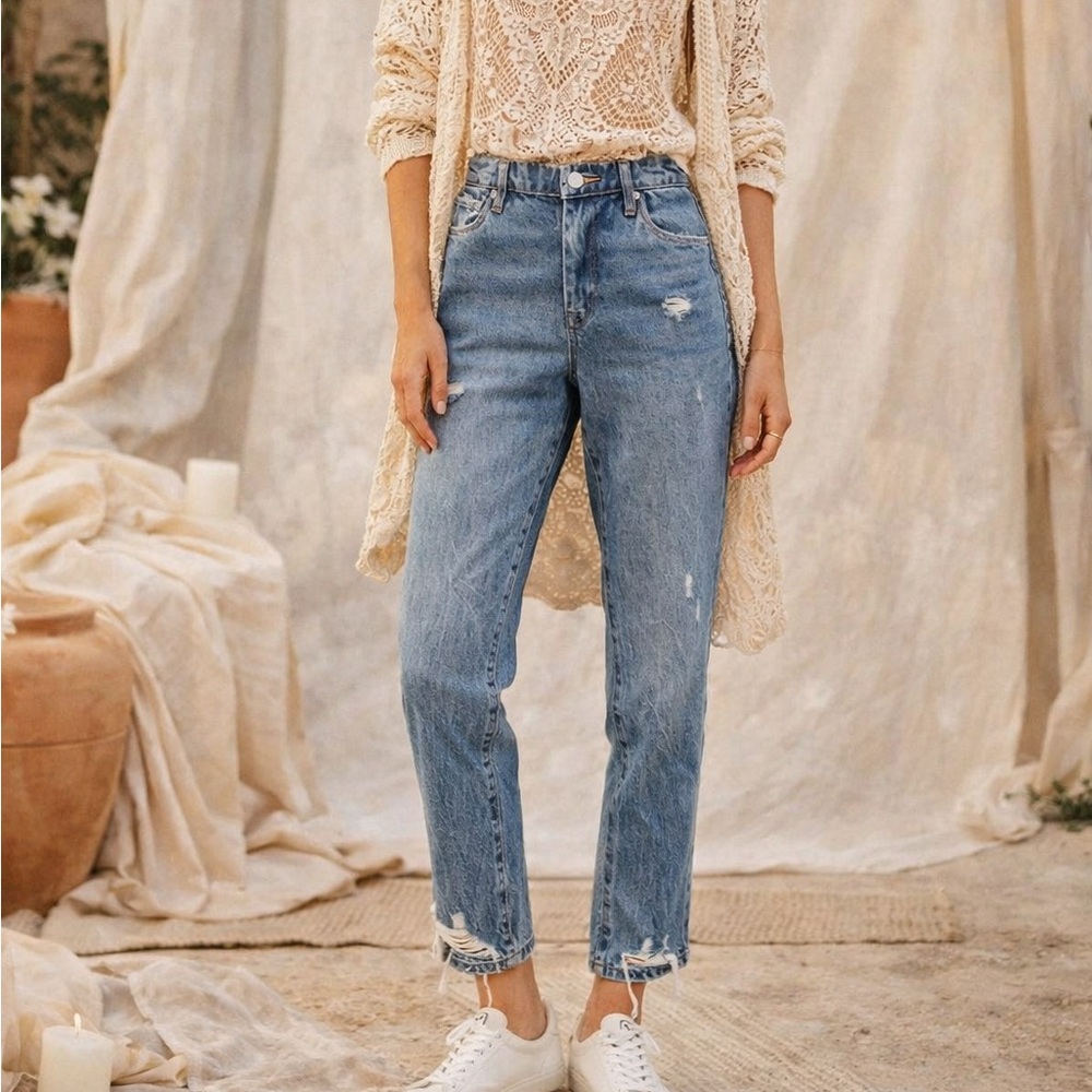 NWT Blank NYC Madison Crop High-Rise Crop Distressed Blue Jeans Size 31